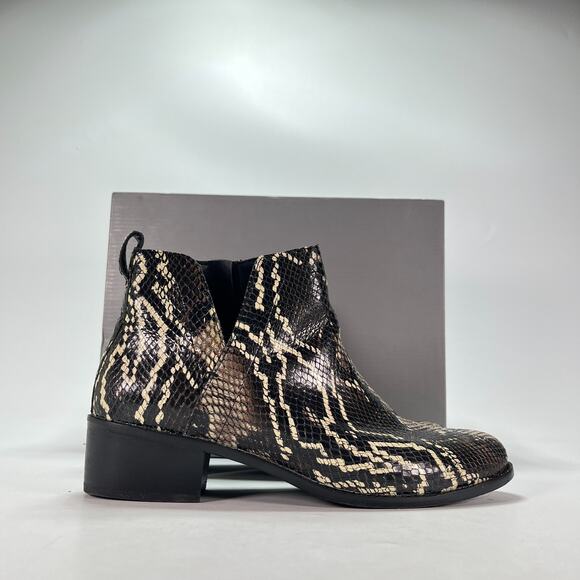 Vionic Shoes - Vionic Clara Boa Black Leather Snake Embossed Side Zipper Booties Women's Sz 9.5
